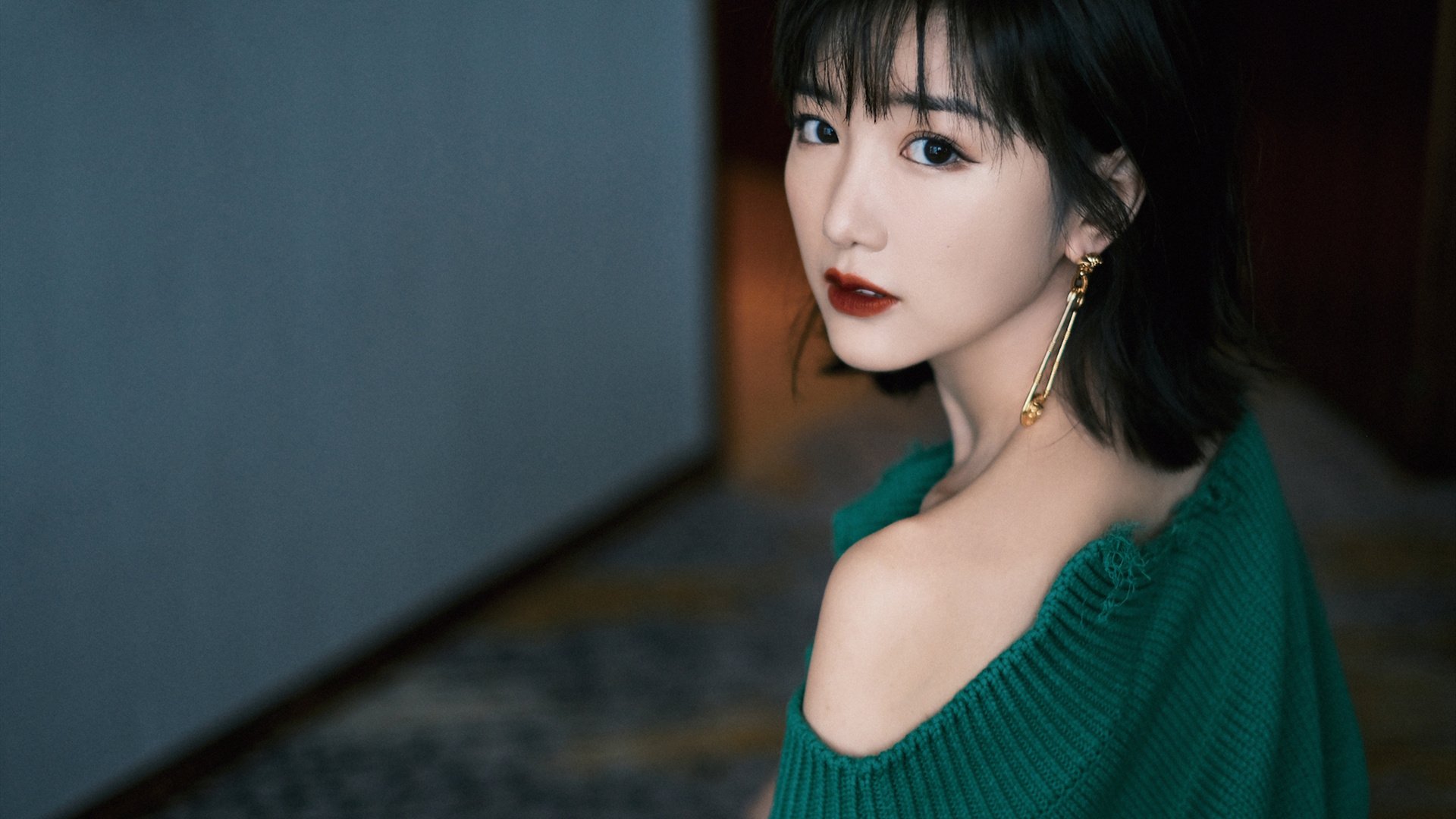 开云体育登录-欧洲魔术师的无声宣言，当约基奇用球场密码书写伟大，雷霆少年军已在布鲁克林掀起风暴